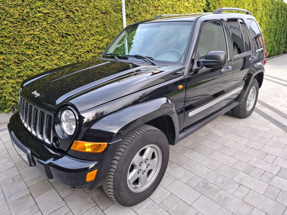 Jeep Cherokee Limited KJ 4x4  2.8 CRD