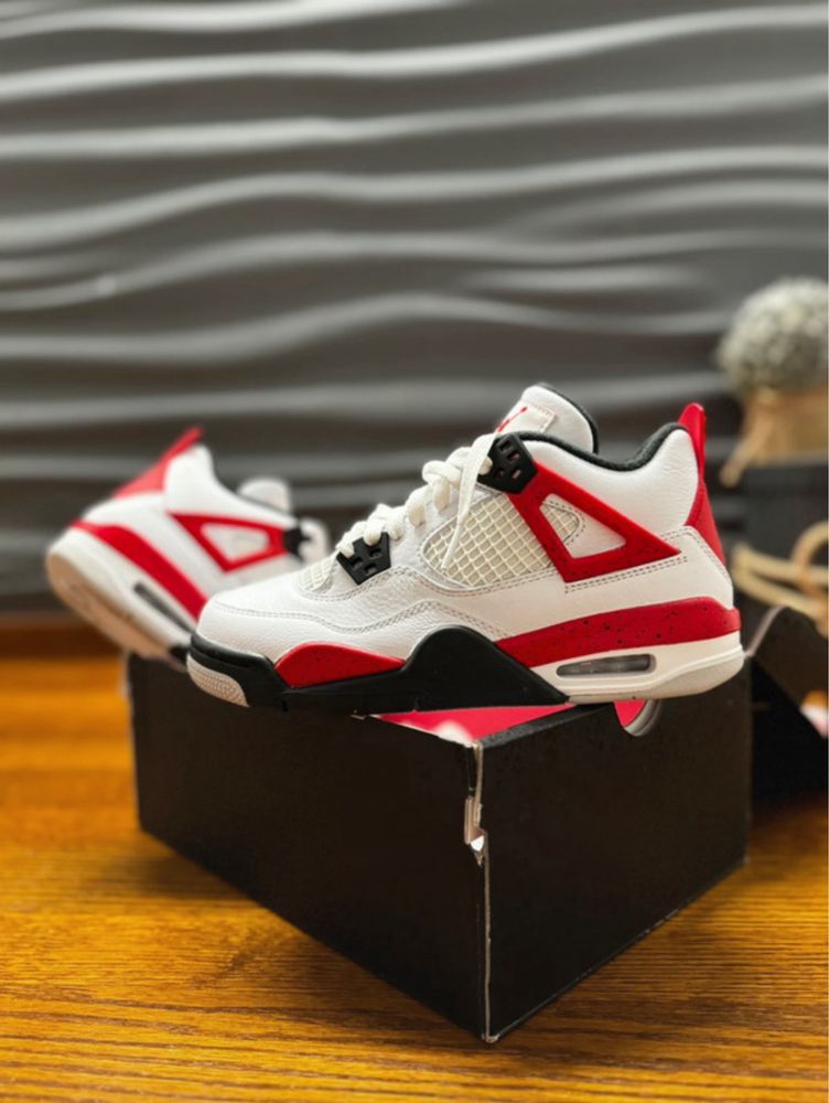 Air Jordan 4 Red Cement