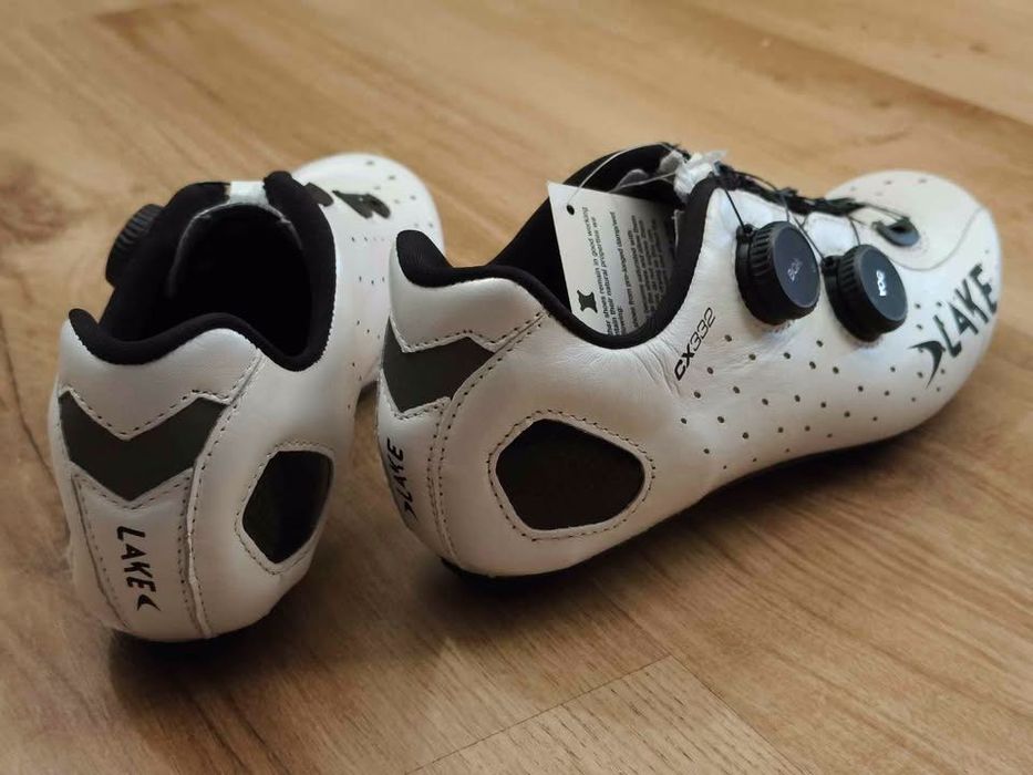 Sapatos de Ciclismo Lake CX332 Carbon "Termo-moldáveis" Novos