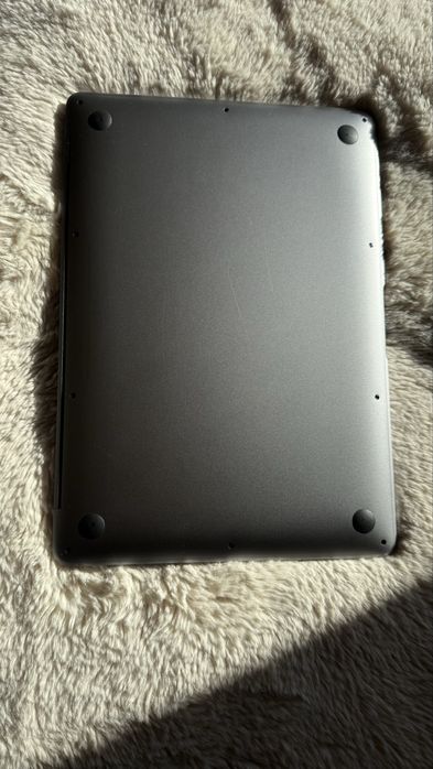 MacBook Air 13” M1 2020 bateria 91%