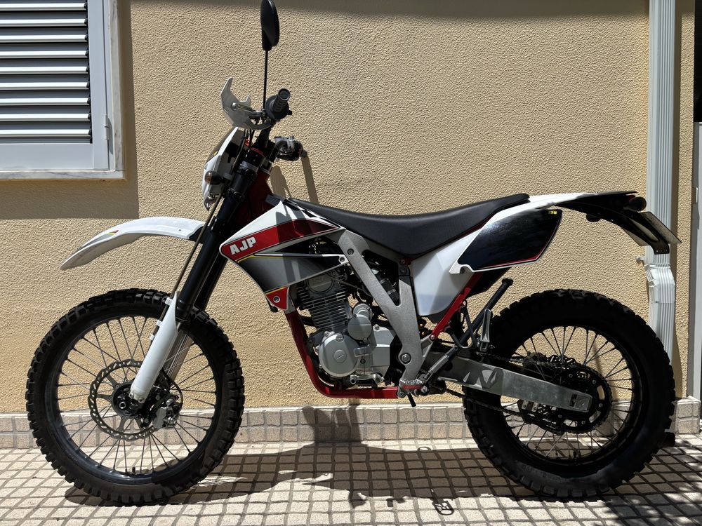 AJP PR3 125 Enduro