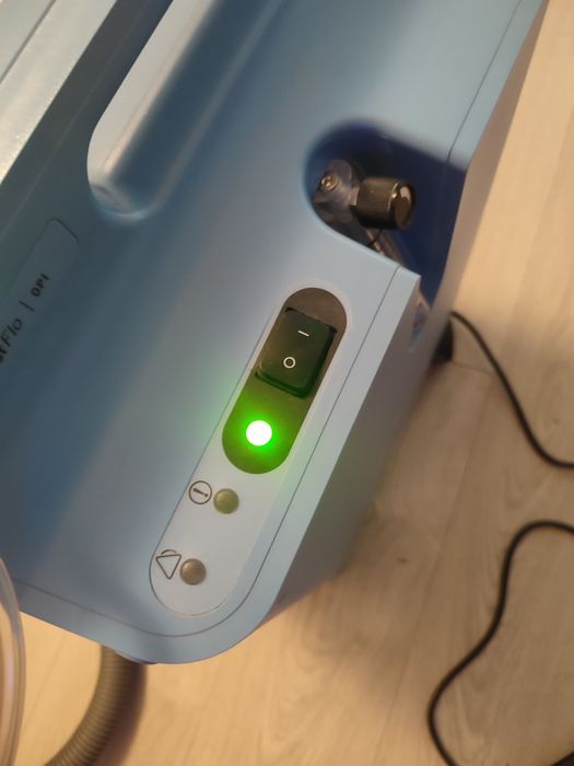 Koncentrator Tlenu PHILIPS IP21 (EVER FLOW OPI) UŻYCIE tylko 4h !