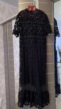 Чорне ажурне плаття