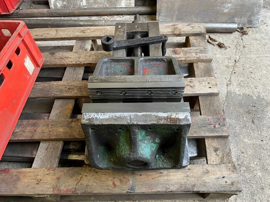 Imadło maszynowe obrotowe 250mm