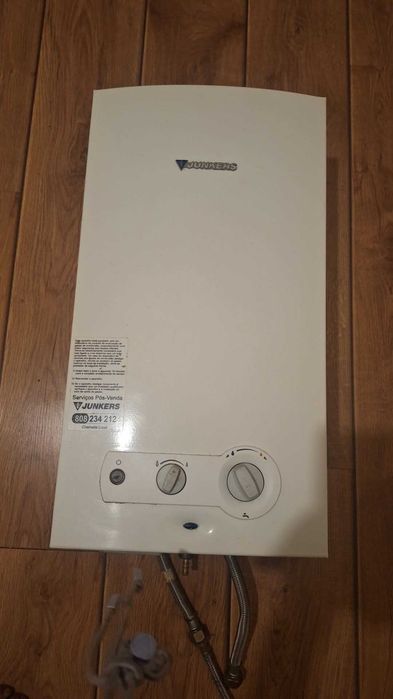 Esquentador praticamente sem uso e inteligente e muito potente.