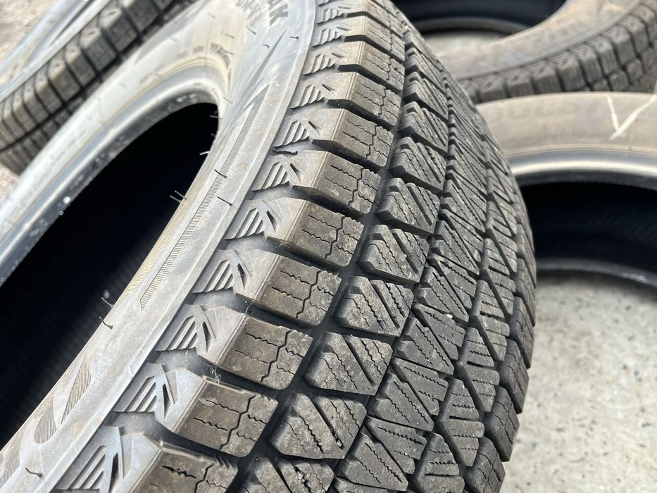 Гума Bridgestone Blizzak 225/65/17