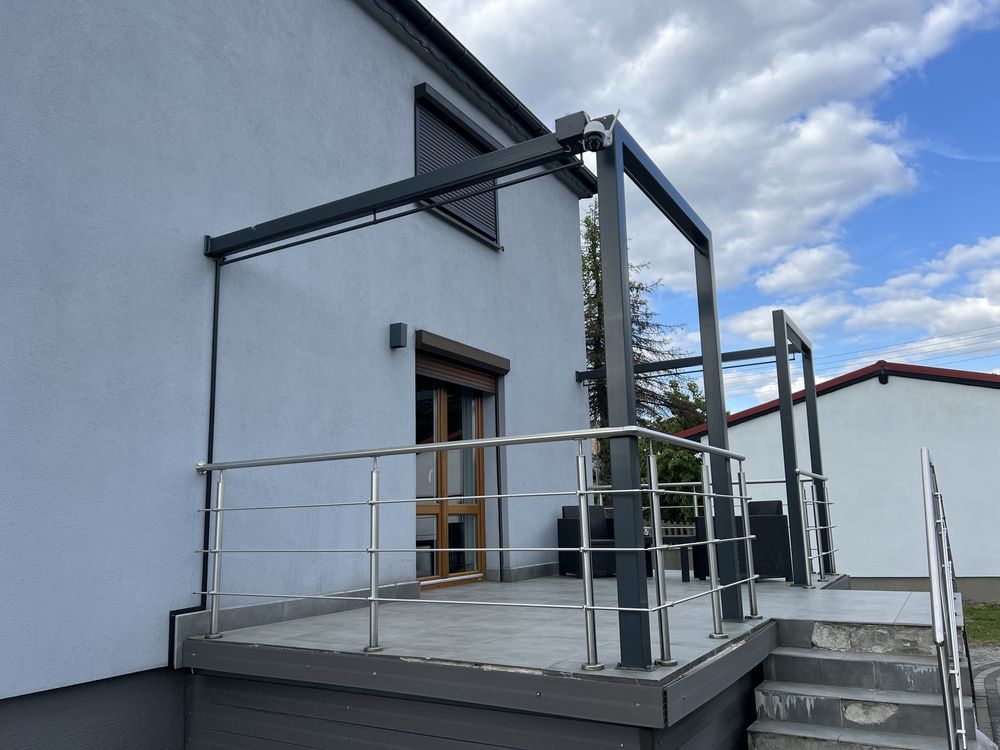 Balustrady / Balustrada / Filary / Taras / Balkon. Ksztalt litery L