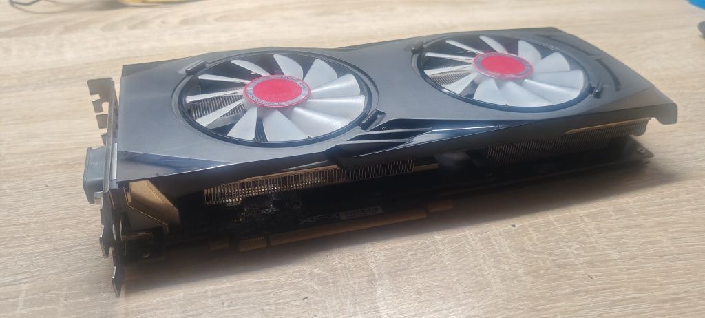 Redeon RX580 8 GB (рабочая, тестированная)