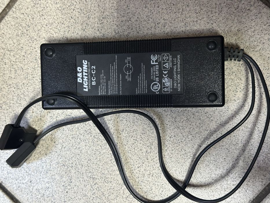 Зарядний пристрій D&O Lighting Dual D-Tap Battery Charger BC-C2