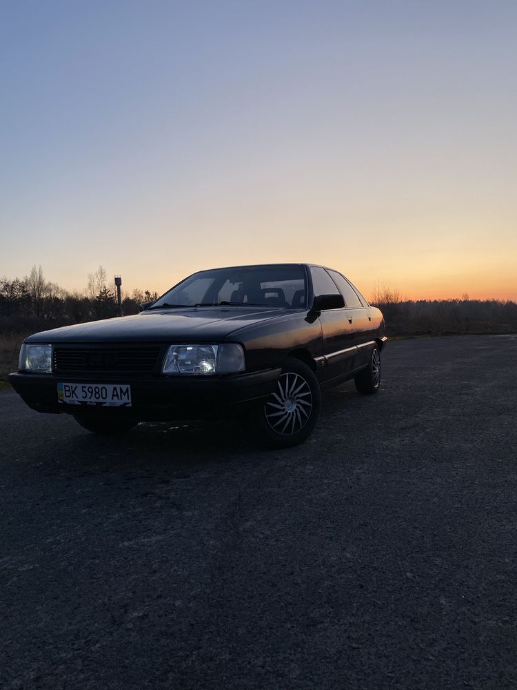 Ауді  100 С3