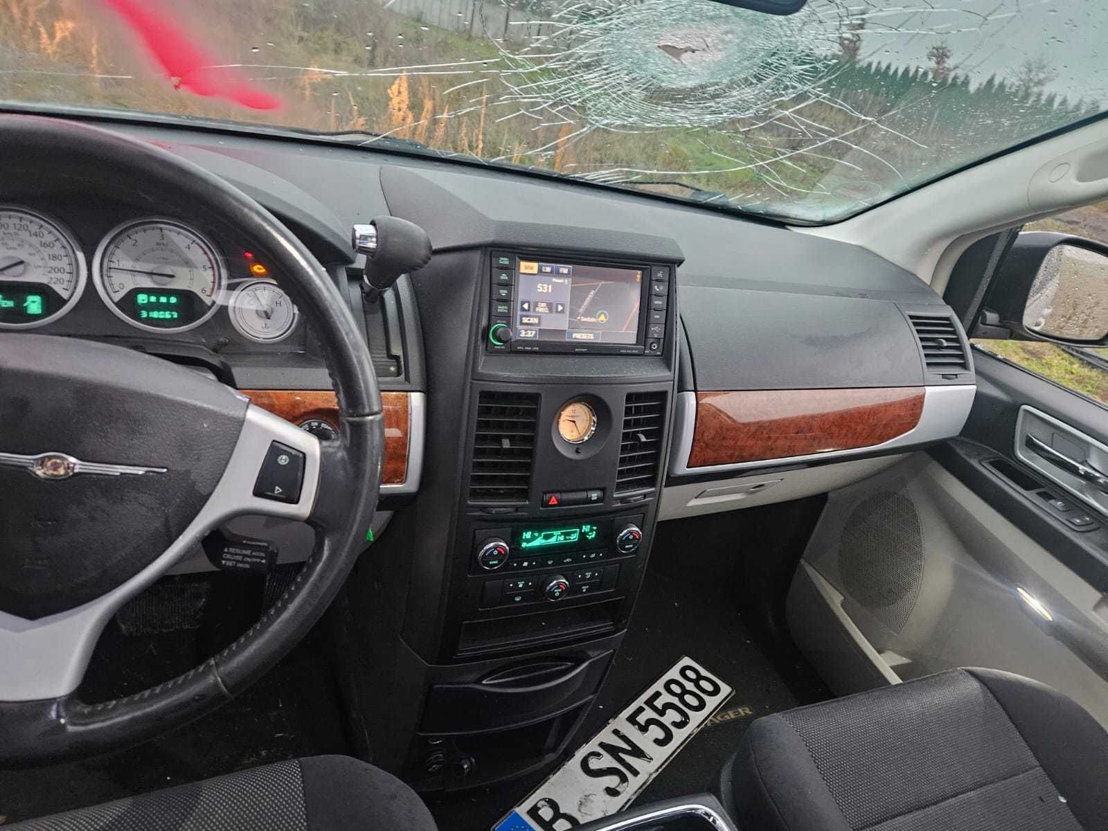 Chrysler grand Voyager 2,8 crd 2010r na części