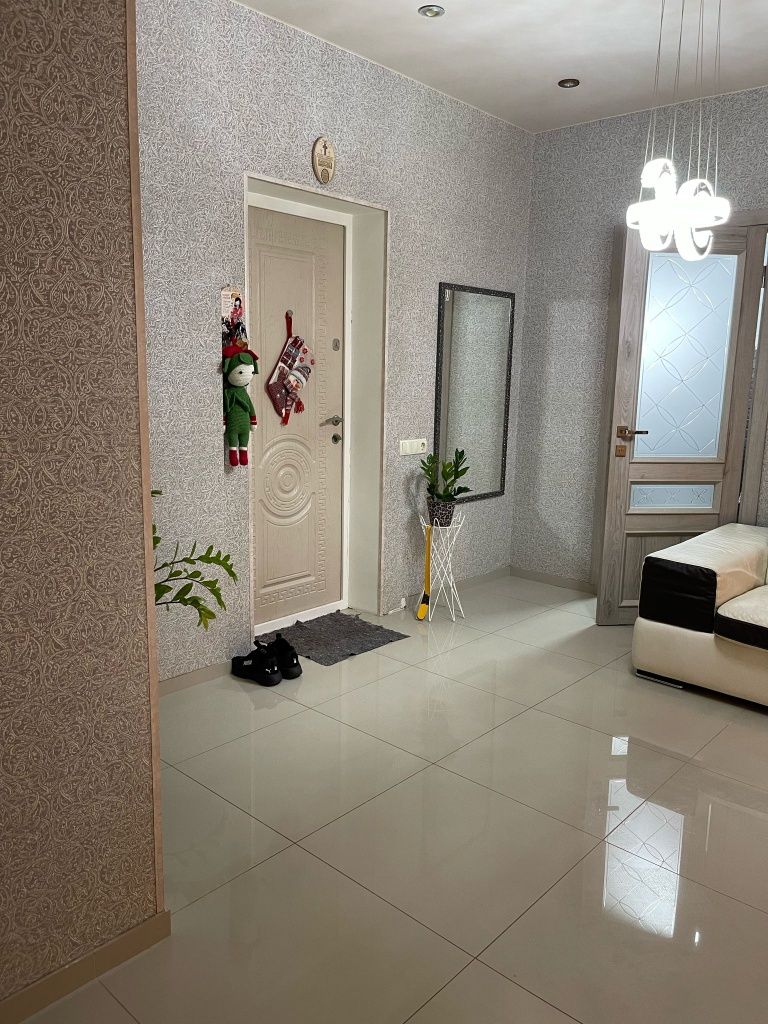 Продам двух комнатную квартиру ЖК Мариинский