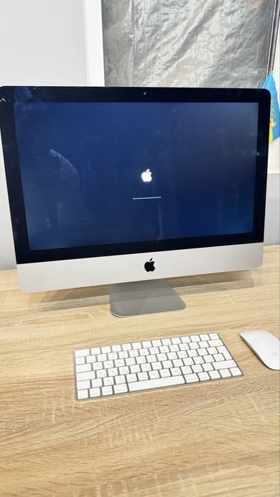 iMac 21.5 2017 Intel Core i5 8 GB RAM 1 TB