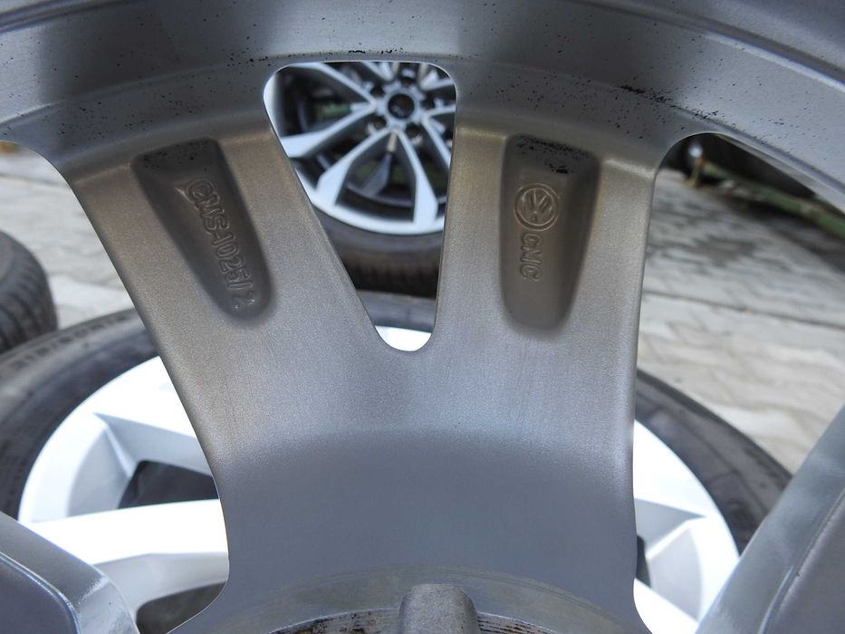 4×Alufelgi VW OE 16'' 6,5J 5x112 ET41 20rok 3G0 Super STAN