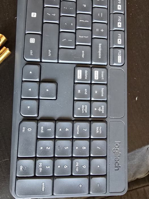 Klawiatura bezprzewodowa Logitech K235 + myszka