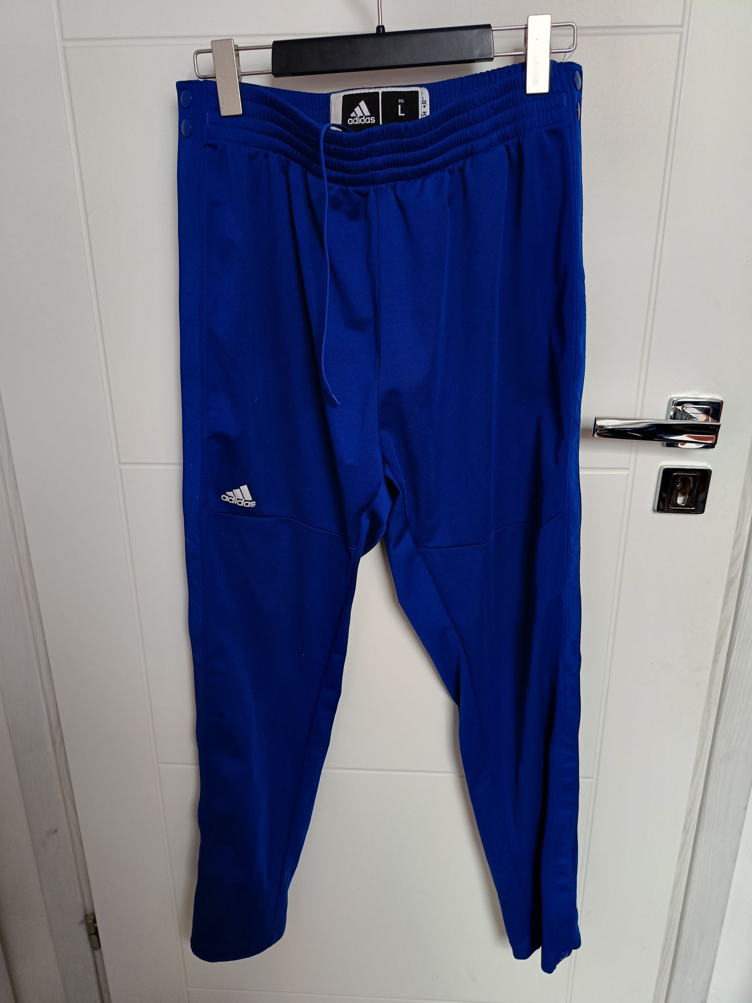 Spodnie dresowe adidas L niebieskie