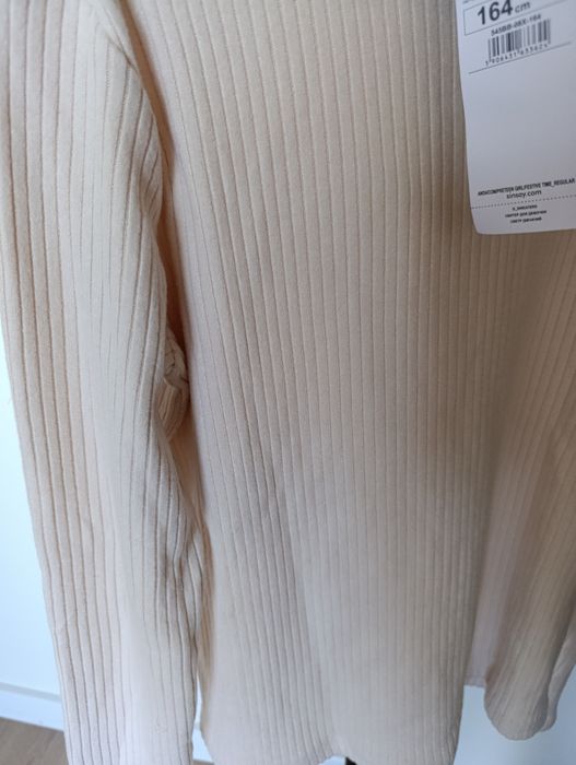 Sweter z golfem roz.164 Sinsay