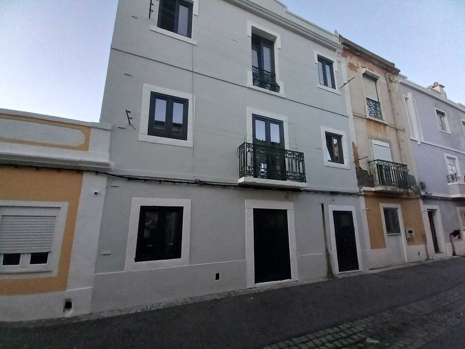 Apartamento 2° andar  T2+1 (sótão)