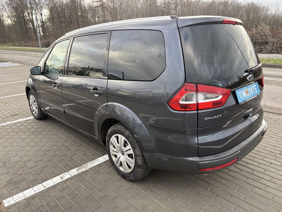 Ford Galaxy 2,0 D 7 osób