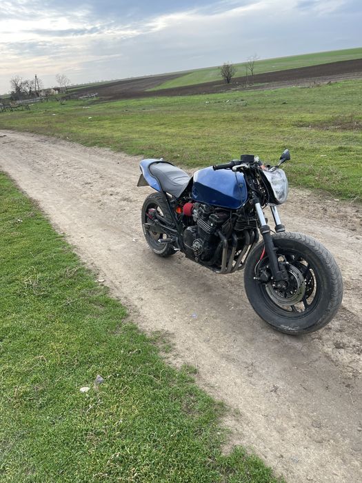 Сузуки катана 750