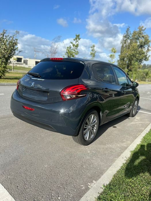 Peugeot 208 Nacional