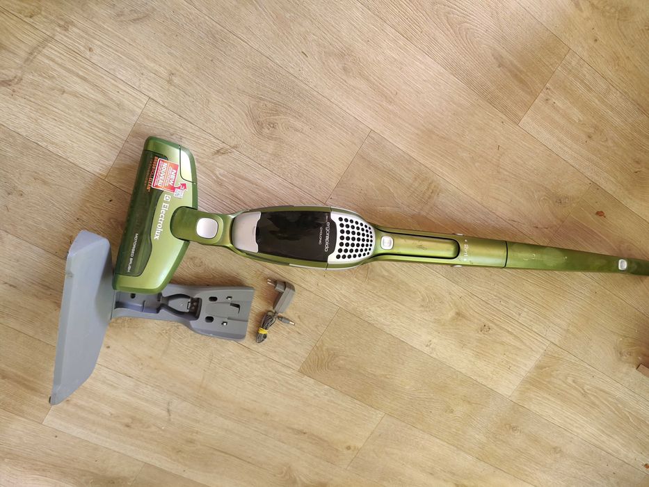 Пылесос Electrolux ZB-2934