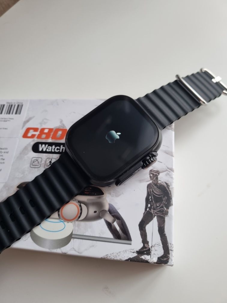 Smartwatch czarny