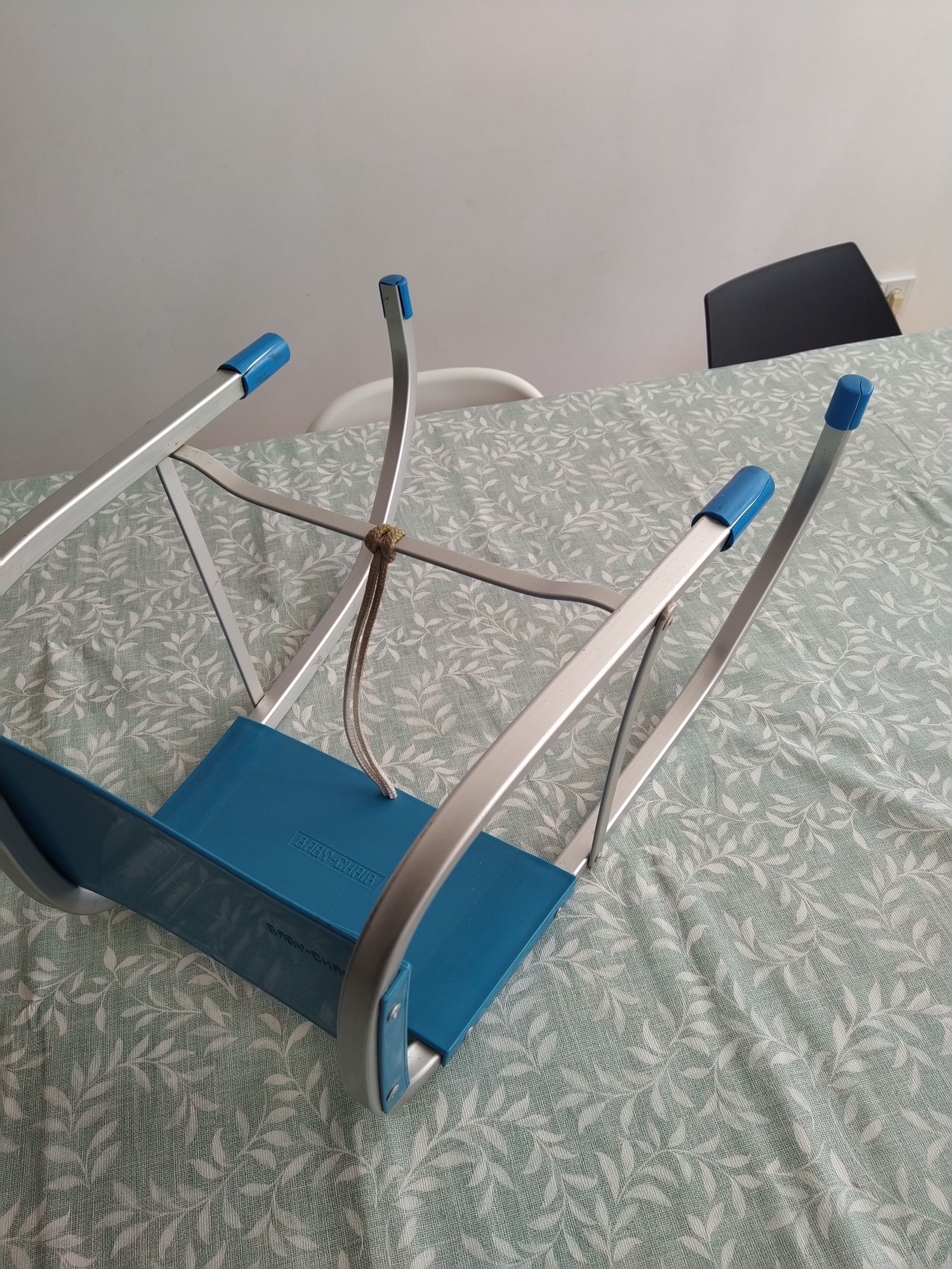 Cadeira de refeição para criança