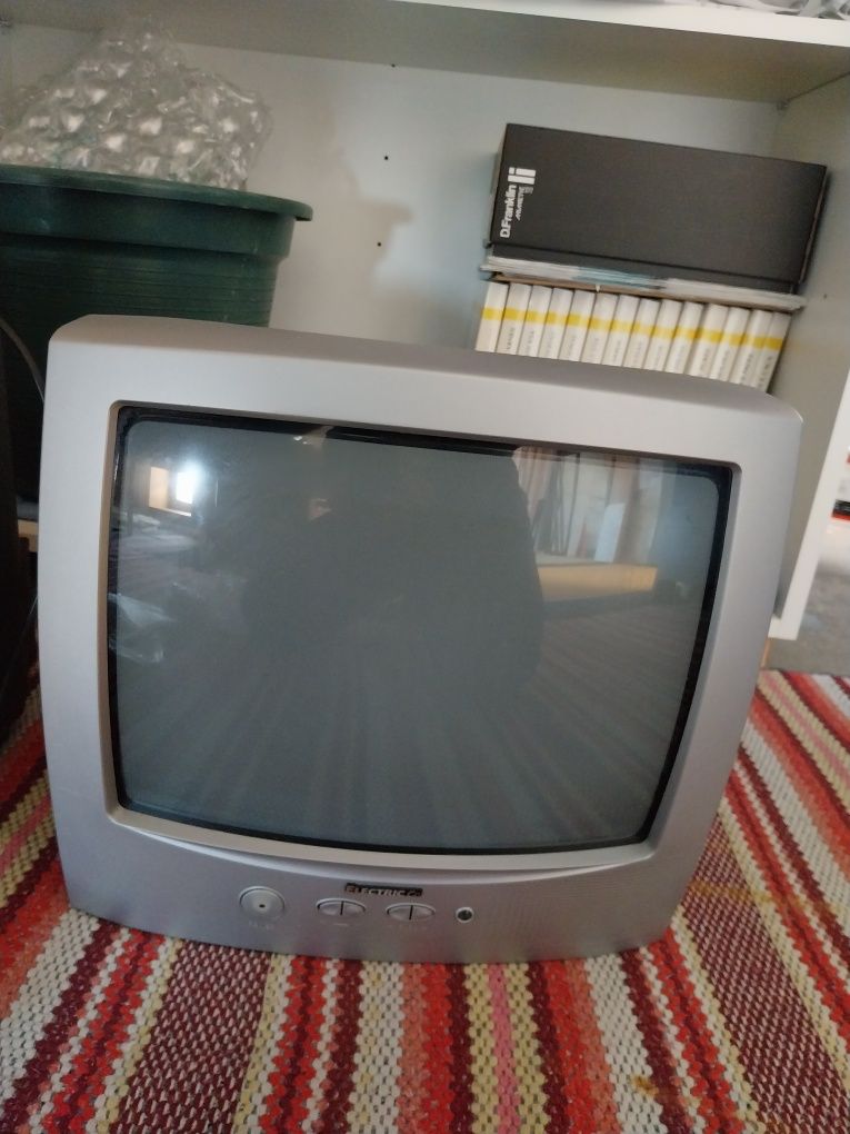 Televisão tv usada