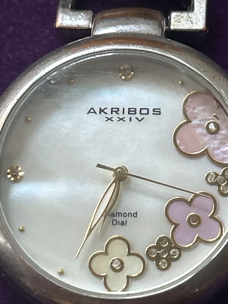 Zegarki Akribos damskie