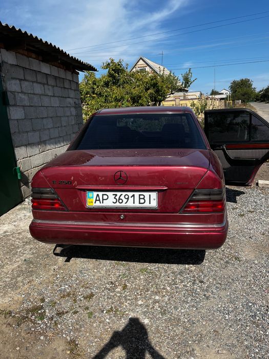 Mersedes Benz W124 2.5