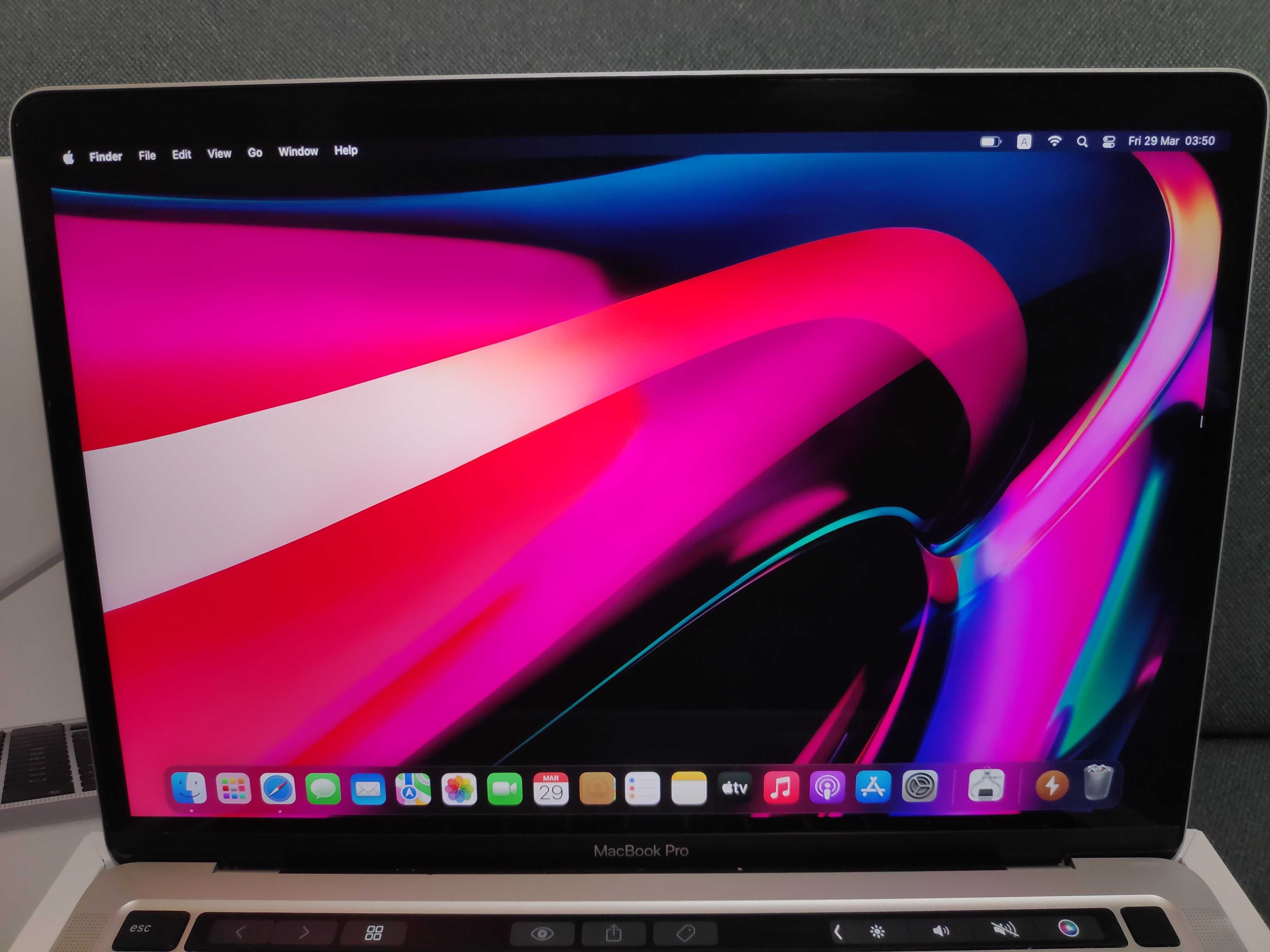 MacBook Pro 13" (2021) i5/16GB/512GB touchbar