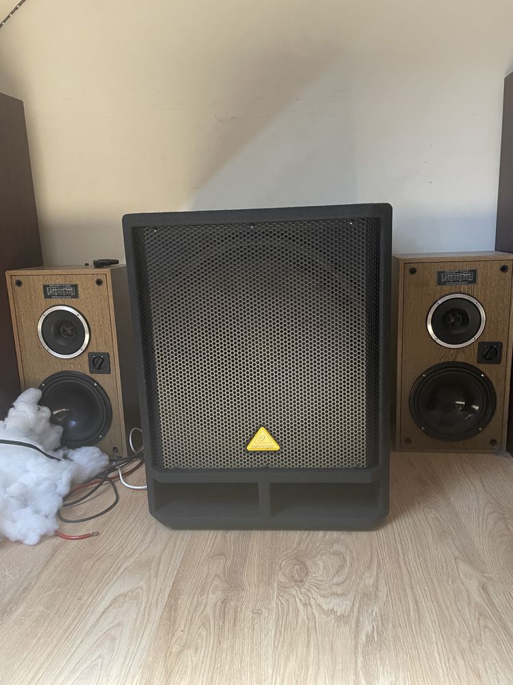 Subwoofer Behringer VQ1800D