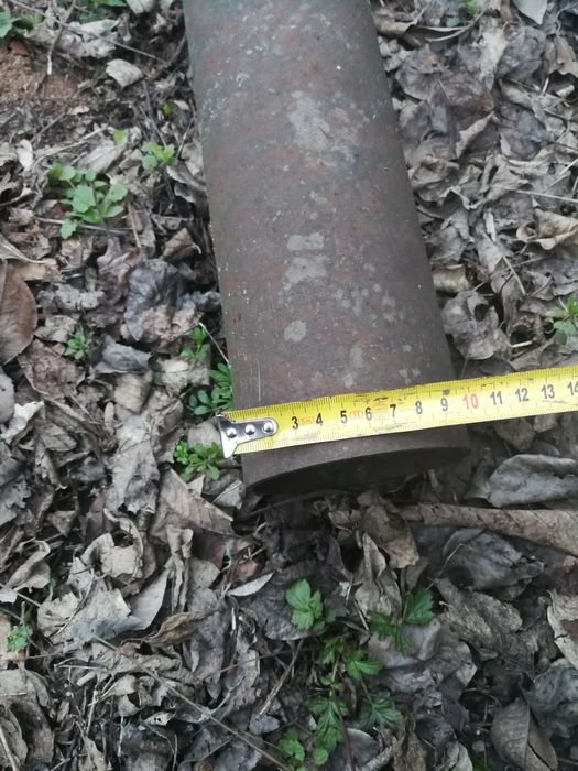 Труба железная, длинная