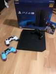 Konsola Sony PlayStation PS 4 Pro 1 TB 3 pady