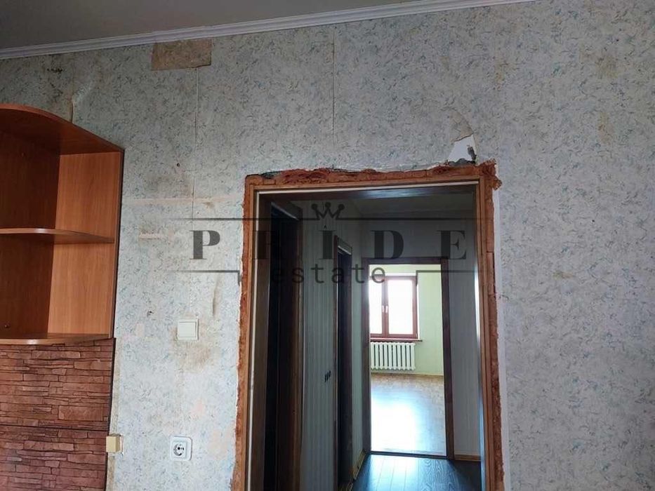 Простора 2 кімнатна квартира 63.5 кв.м  Троещина! Лисківська