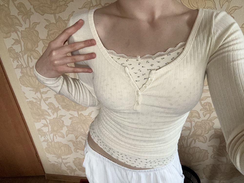 Мила кофтинка coquette