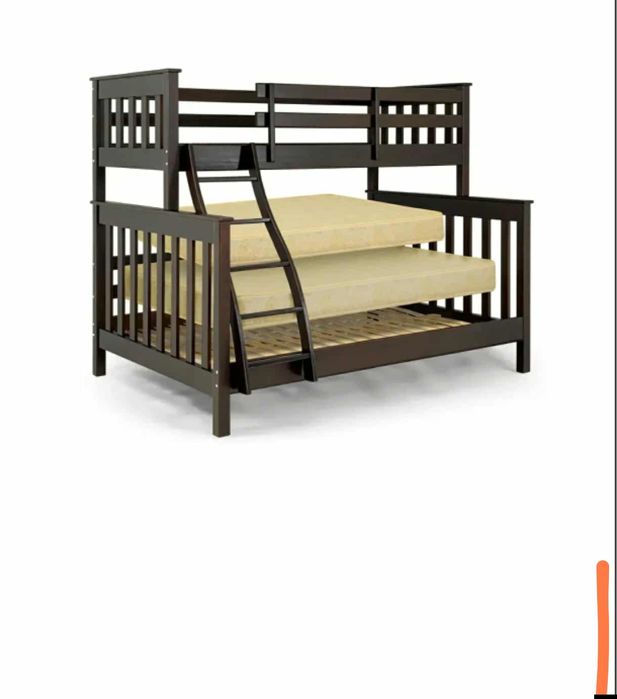 Кровать з матрасом двохярусна 1.6*2.15:і 0.9*2.15 можна роздільно 2