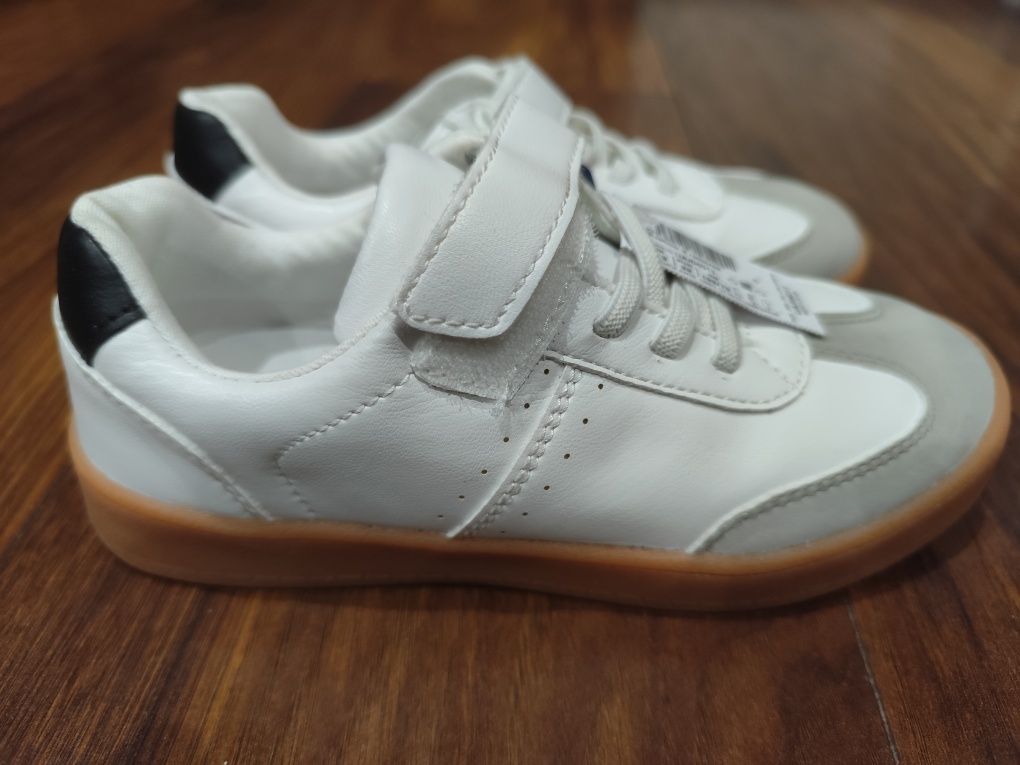 Buty chłopięce na wiosnę next r.32