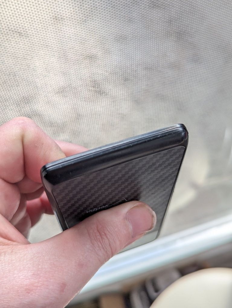 Продам Motorola Droid razr M XT907.