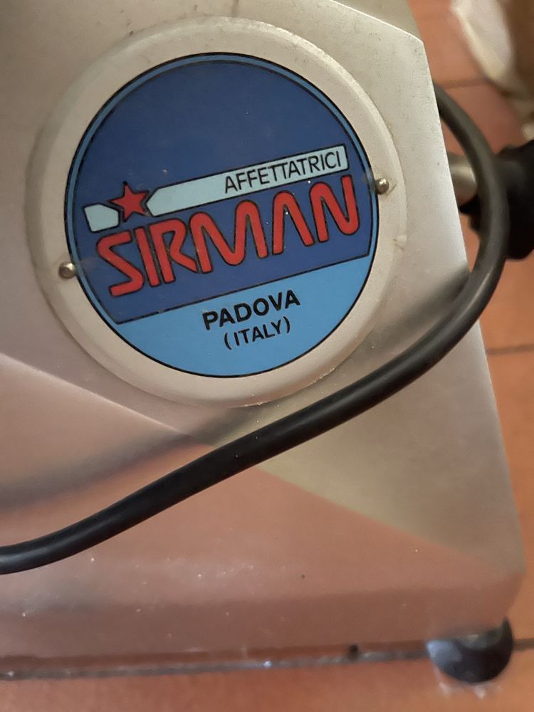 Balanca eletrica e fiambreira