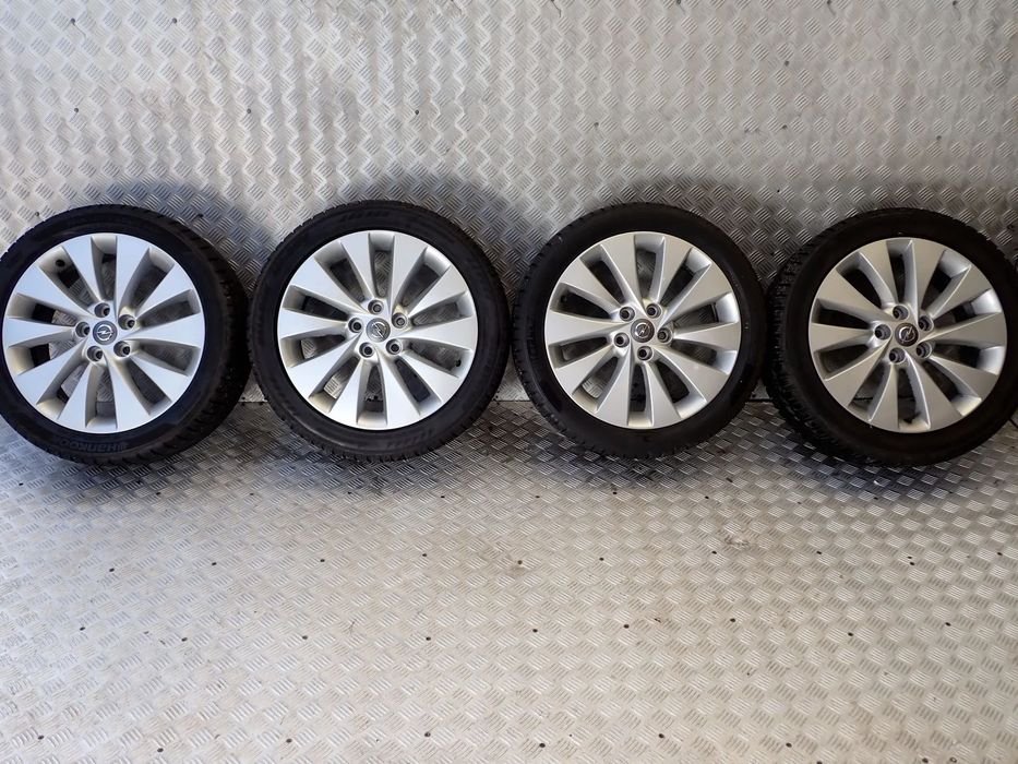 KOŁA FELGI ALUMINIOWE OPEL  ANTARA  7JX18  ET 45  5X115  95151225  Z OPONAMI LATO DUNLOP  235/55/18