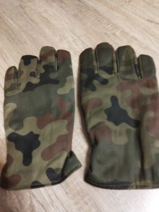Nowe,oryginalne wojskowe rękawice Wybrzeże.