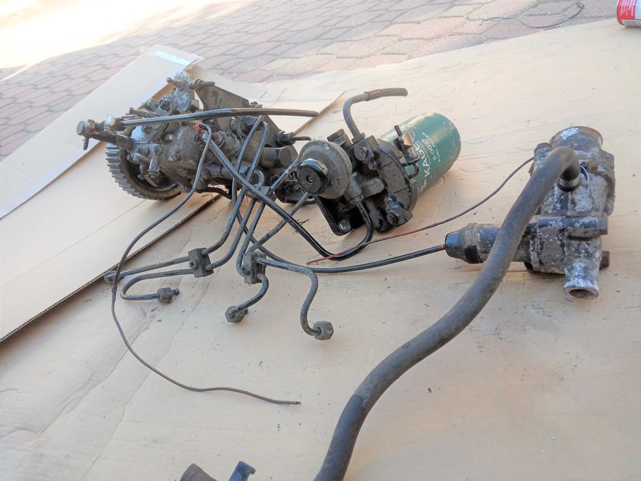 Silnik Ford Transit 2.5d 2.5td 2.5tdi mk3 mk4 wtryskiwacze Maglownica