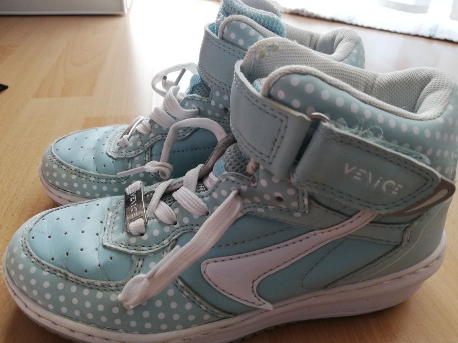 Buty adidasy- Venice -deichmana-rozmiar 33 -używane+gratisy