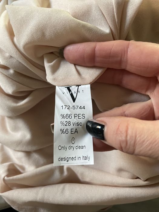 Шикарне плаття Vipart