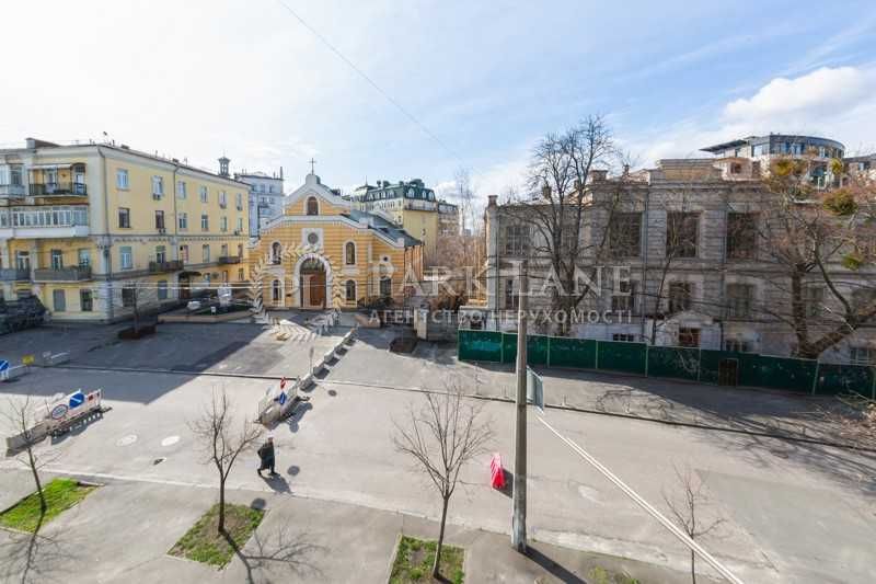 Центр ексклюзивна 1к Лютеранська21 Липки метро Хрещатик Палац Спорту