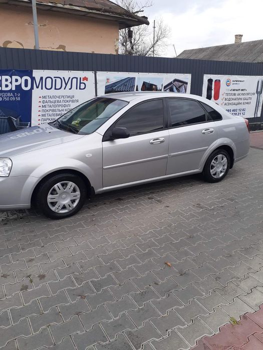 Шевроле лачетті  автомобіль 2007  рік