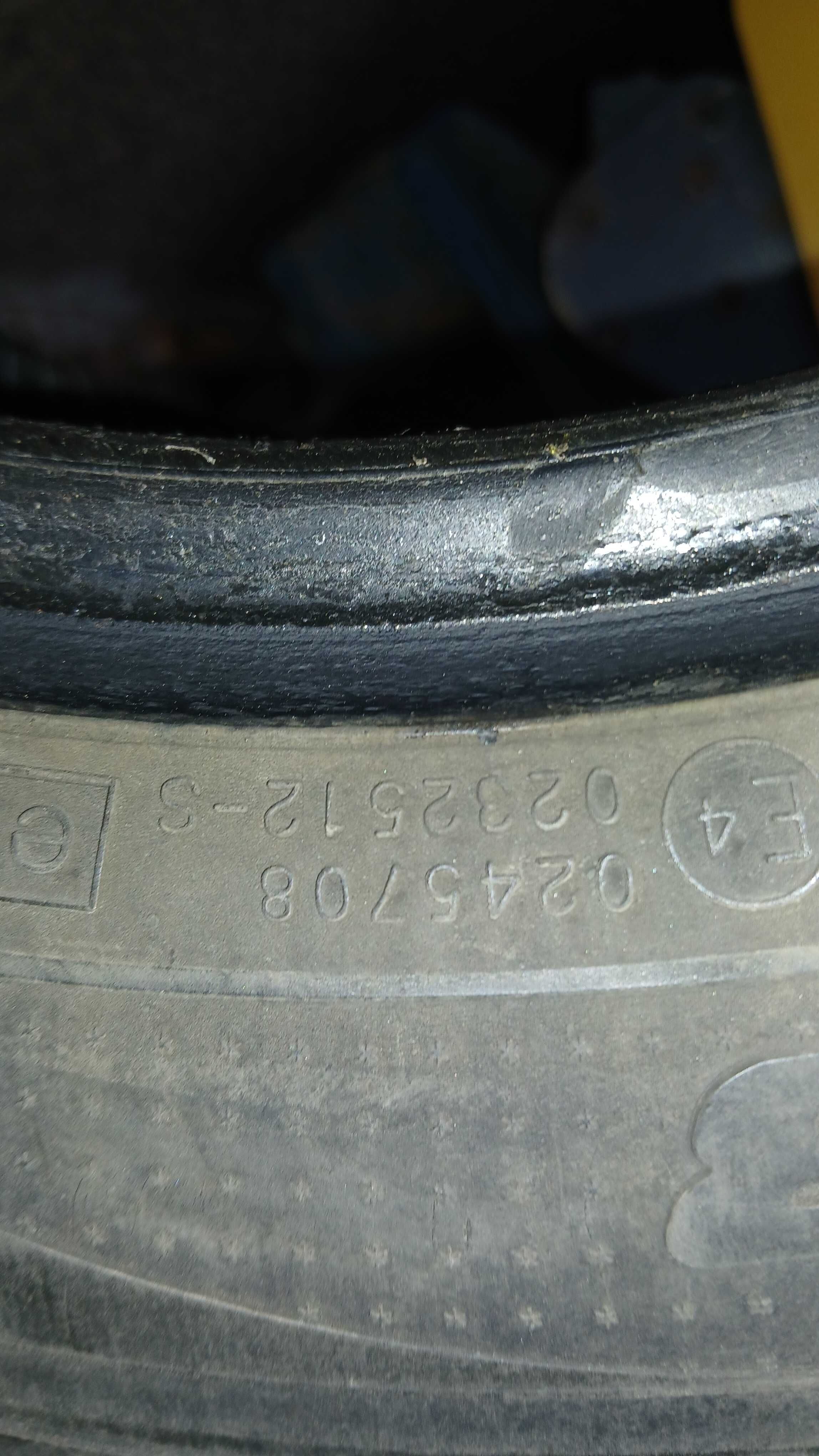 Opony zimowe 175/65/14