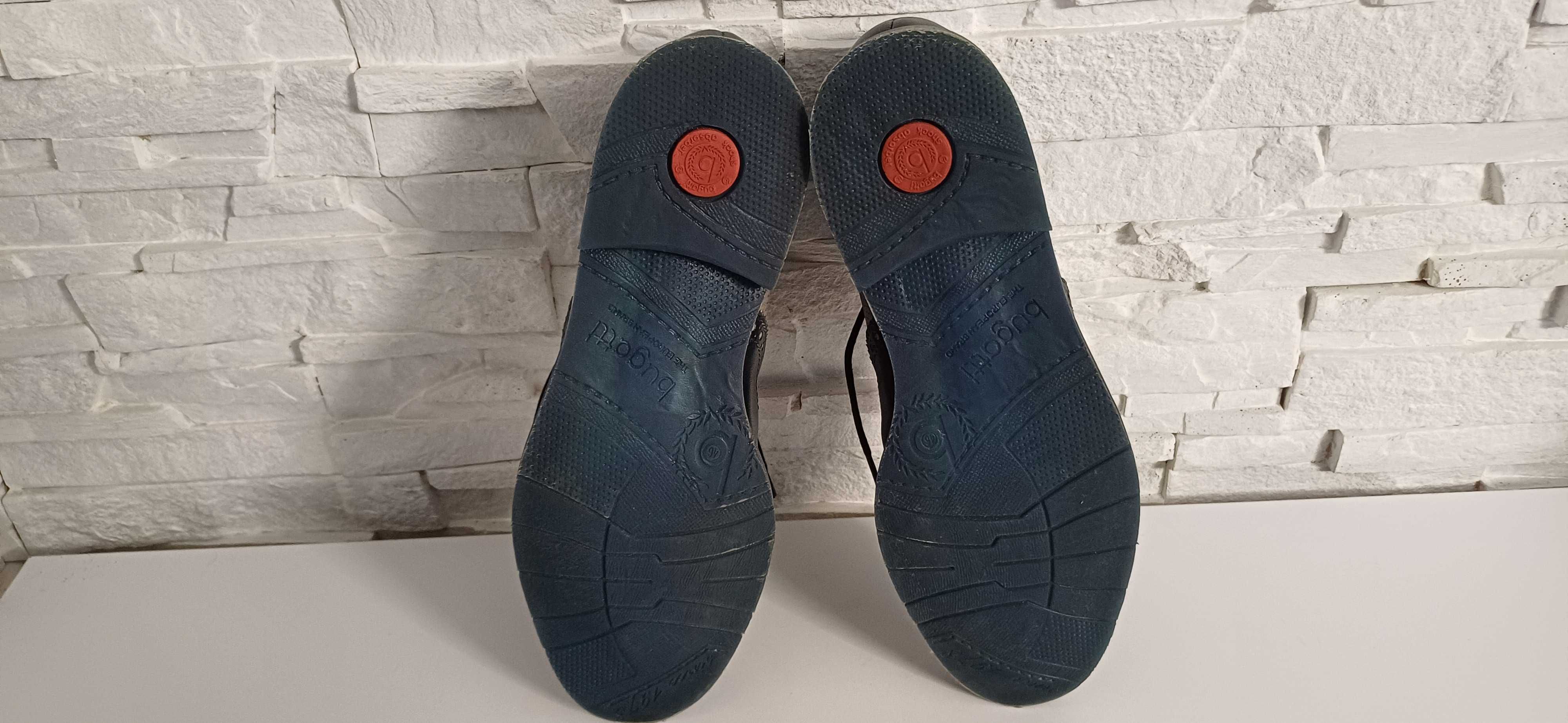 Buty wizytowe BUGATTI roz.46 wkł.30,5 cm.